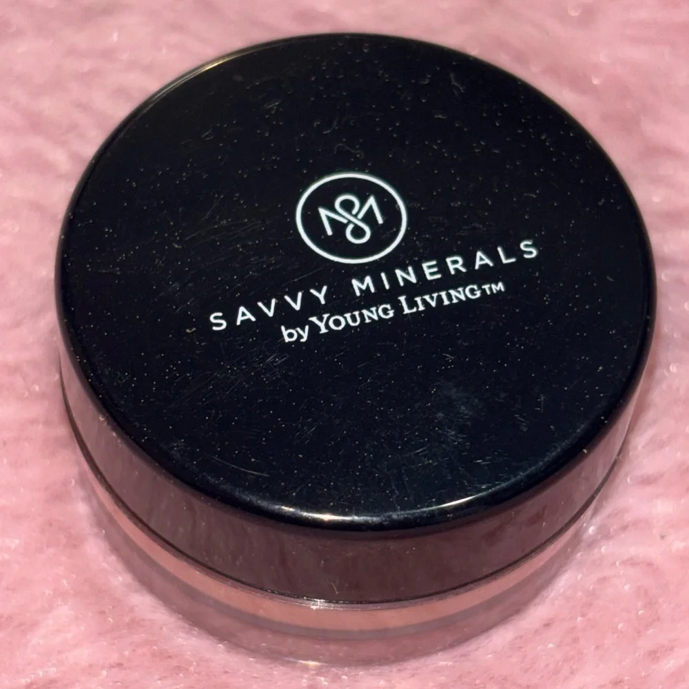 Savvy Minerals by Young Living Eyeshadow